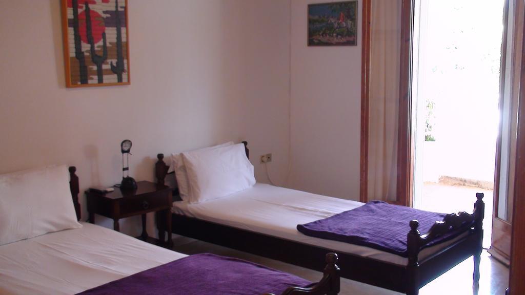 Constantinos Apartments Lassi  Zimmer foto